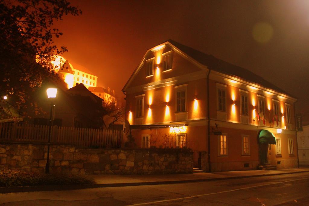 Hotel Park Птуй Екстериор снимка