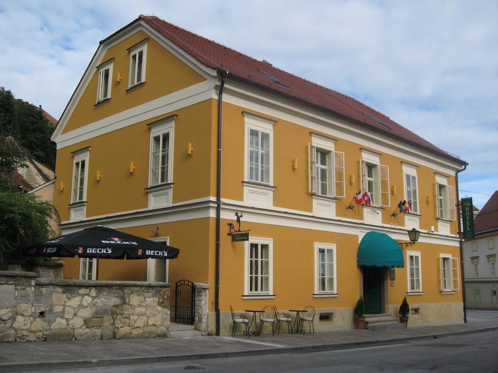 Hotel Park Птуй Екстериор снимка